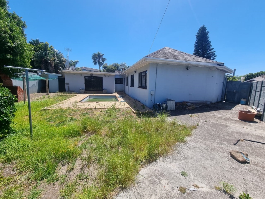 4 Bedroom Property for Sale in Claremont Western Cape